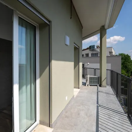 Villa Zina - Apt Verde - 10 Min From City Centre And Airport Bergame Extérieur photo