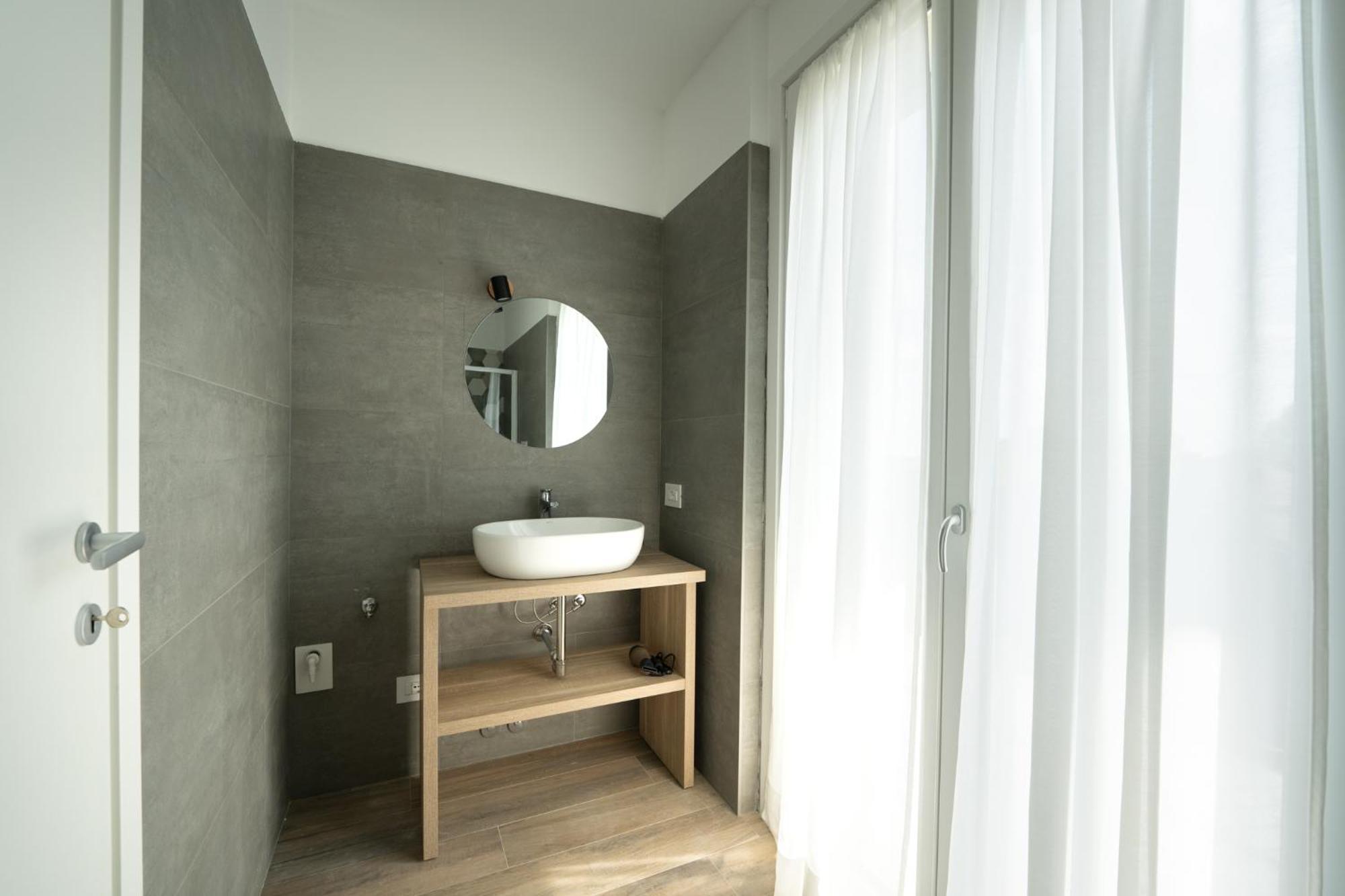 Zina - - 10 Min From Centre And Airport Apartment